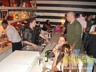 Festa Fechada no Di Café Lounge Festa Fechada no Di Café Lounge