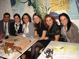 Festa Fechada no Di Café Lounge Festa Fechada no Di Café Lounge