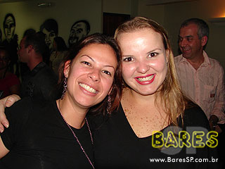 Grupo Samba nas Coxas comanda a noite no Boteco do Samba Grupo Samba nas Coxas comanda a noite no Boteco do Samba