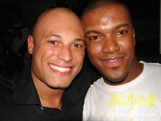 Grupo Samba nas Coxas comanda a noite no Boteco do Samba Grupo Samba nas Coxas comanda a noite no Boteco do Samba