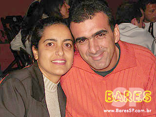 Véspera de feriado no Garuda Bar Véspera de feriado no Garuda Bar