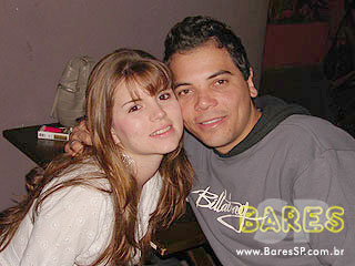 Véspera de feriado no Garuda Bar Véspera de feriado no Garuda Bar