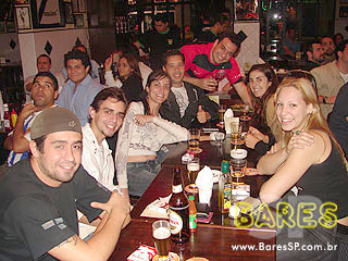 Futebol, música e chopp no Boleiros Bar Futebol, música e chopp no Boleiros Bar