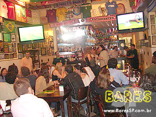Futebol, música e chopp no Boleiros Bar Futebol, música e chopp no Boleiros Bar