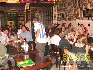 Futebol, música e chopp no Boleiros Bar Futebol, música e chopp no Boleiros Bar