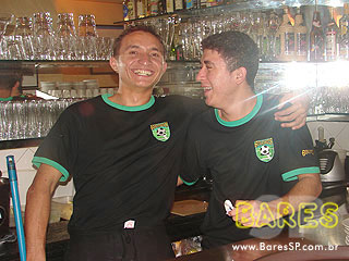 Futebol, música e chopp no Boleiros Bar Futebol, música e chopp no Boleiros Bar