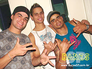 Happy Hour e banda Fun Clube no Pennélope Bar Happy Hour e banda Fun Clube no Pennélope Bar