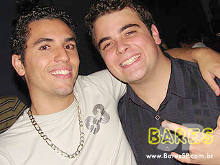 Happy Hour e banda Fun Clube no Pennélope Bar Happy Hour e banda Fun Clube no Pennélope Bar