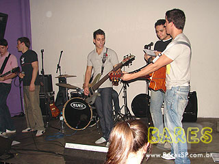 Happy Hour e banda Fun Clube no Pennélope Bar Happy Hour e banda Fun Clube no Pennélope Bar