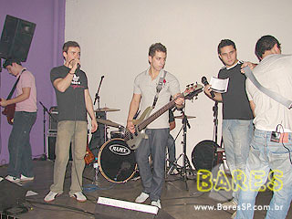 Happy Hour e banda Fun Clube no Pennélope Bar Happy Hour e banda Fun Clube no Pennélope Bar