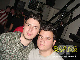 Tarde de Pagode e noite com Eletrônico no Pennélope Bar Tarde de Pagode e noite com Eletrônico no Pennélope Bar