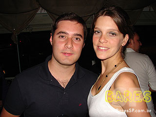 Happy Hour com Susy Bastos no 6:01 Bar Happy Hour com Susy Bastos no 6:01 Bar