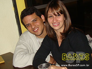 Noite de música, drinks e gastronomia no Juscelino's Bar Noite de música, drinks e gastronomia no Juscelino's Bar