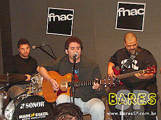 Lançamento do CD de André Rafael na Fnac Paulista Lançamento do CD de André Rafael na Fnac Paulista