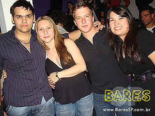 Tarde de Pagode e noite com Eletrônico no Pennélope Bar Tarde de Pagode e noite com Eletrônico no Pennélope Bar