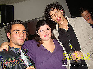 Tarde de Pagode e noite com Eletrônico no Pennélope Bar Tarde de Pagode e noite com Eletrônico no Pennélope Bar