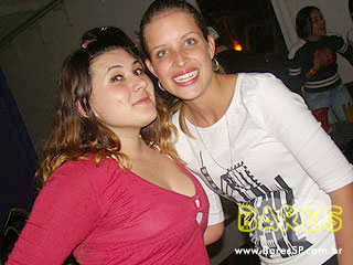 Tarde de Pagode e noite com Eletrônico no Pennélope Bar Tarde de Pagode e noite com Eletrônico no Pennélope Bar