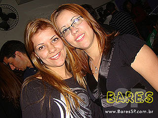 Tarde de Pagode e noite com Eletrônico no Pennélope Bar Tarde de Pagode e noite com Eletrônico no Pennélope Bar