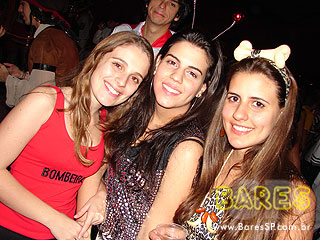 Festa da faculdade Cásper Líbero na Cachaçaria Pompéia Festa da faculdade Cásper Líbero na Cachaçaria Pompéia