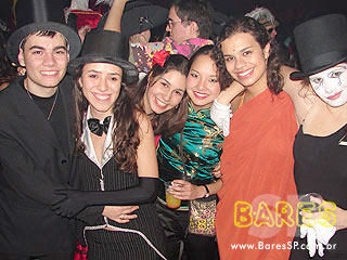 Festa da faculdade Cásper Líbero na Cachaçaria Pompéia Festa da faculdade Cásper Líbero na Cachaçaria Pompéia