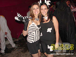 Festa da faculdade Cásper Líbero na Cachaçaria Pompéia Festa da faculdade Cásper Líbero na Cachaçaria Pompéia