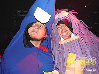 Festa da faculdade Cásper Líbero na Cachaçaria Pompéia Festa da faculdade Cásper Líbero na Cachaçaria Pompéia