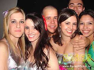 Festa da faculdade Cásper Líbero na Cachaçaria Pompéia Festa da faculdade Cásper Líbero na Cachaçaria Pompéia