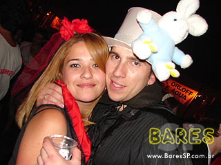 Festa da faculdade Cásper Líbero na Cachaçaria Pompéia Festa da faculdade Cásper Líbero na Cachaçaria Pompéia