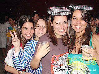 Festa da faculdade Cásper Líbero na Cachaçaria Pompéia Festa da faculdade Cásper Líbero na Cachaçaria Pompéia