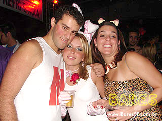 Festa da faculdade Cásper Líbero na Cachaçaria Pompéia Festa da faculdade Cásper Líbero na Cachaçaria Pompéia