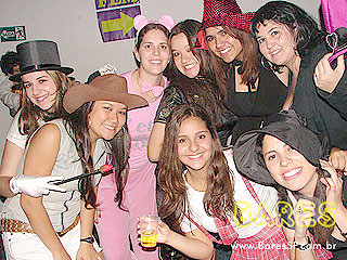 Festa da faculdade Cásper Líbero na Cachaçaria Pompéia Festa da faculdade Cásper Líbero na Cachaçaria Pompéia