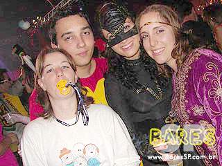 Festa da faculdade Cásper Líbero na Cachaçaria Pompéia Festa da faculdade Cásper Líbero na Cachaçaria Pompéia