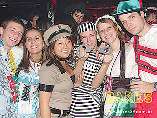 Festa da faculdade Cásper Líbero na Cachaçaria Pompéia Festa da faculdade Cásper Líbero na Cachaçaria Pompéia