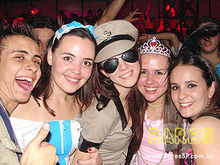 Festa da faculdade Cásper Líbero na Cachaçaria Pompéia Festa da faculdade Cásper Líbero na Cachaçaria Pompéia