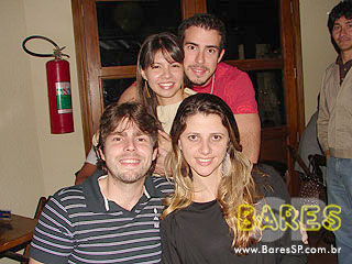 Noite de música, drinks e gastronomia no Juscelino's Bar Noite de música, drinks e gastronomia no Juscelino's Bar