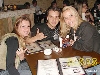 Noite de música, drinks e gastronomia no Juscelino's Bar Noite de música, drinks e gastronomia no Juscelino's Bar