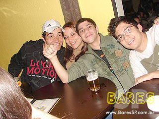 Noite de música, drinks e gastronomia no Juscelino's Bar Noite de música, drinks e gastronomia no Juscelino's Bar