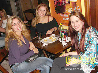 Noite de música, drinks e gastronomia no Juscelino's Bar Noite de música, drinks e gastronomia no Juscelino's Bar