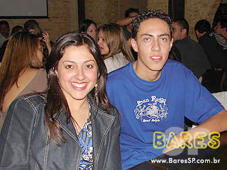 Noite de música, drinks e gastronomia no Juscelino's Bar Noite de música, drinks e gastronomia no Juscelino's Bar