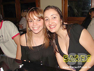 Noite de música, drinks e gastronomia no Juscelino's Bar Noite de música, drinks e gastronomia no Juscelino's Bar