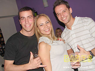 Tarde de Pagode e noite com Eletrônico no Pennélope Bar Tarde de Pagode e noite com Eletrônico no Pennélope Bar