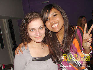 Tarde de Pagode e noite com Eletrônico no Pennélope Bar Tarde de Pagode e noite com Eletrônico no Pennélope Bar