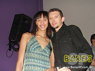 Tarde de Pagode e noite com Eletrônico no Pennélope Bar Tarde de Pagode e noite com Eletrônico no Pennélope Bar