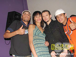 Tarde de Pagode e noite com Eletrônico no Pennélope Bar Tarde de Pagode e noite com Eletrônico no Pennélope Bar