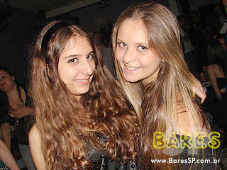 Tarde de Pagode e noite com Eletrônico no Pennélope Bar Tarde de Pagode e noite com Eletrônico no Pennélope Bar