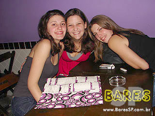 Tarde de Pagode e noite com Eletrônico no Pennélope Bar Tarde de Pagode e noite com Eletrônico no Pennélope Bar