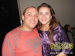 Tarde de Pagode e noite com Eletrônico no Pennélope Bar Tarde de Pagode e noite com Eletrônico no Pennélope Bar