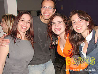 Tarde de Pagode e noite com Eletrônico no Pennélope Bar Tarde de Pagode e noite com Eletrônico no Pennélope Bar