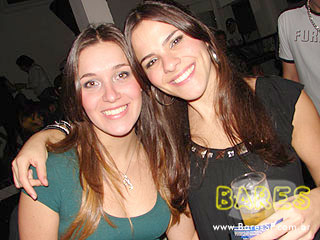 Tarde de Pagode e noite com Eletrônico no Pennélope Bar Tarde de Pagode e noite com Eletrônico no Pennélope Bar