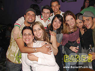 Tarde de Pagode e noite com Eletrônico no Pennélope Bar Tarde de Pagode e noite com Eletrônico no Pennélope Bar